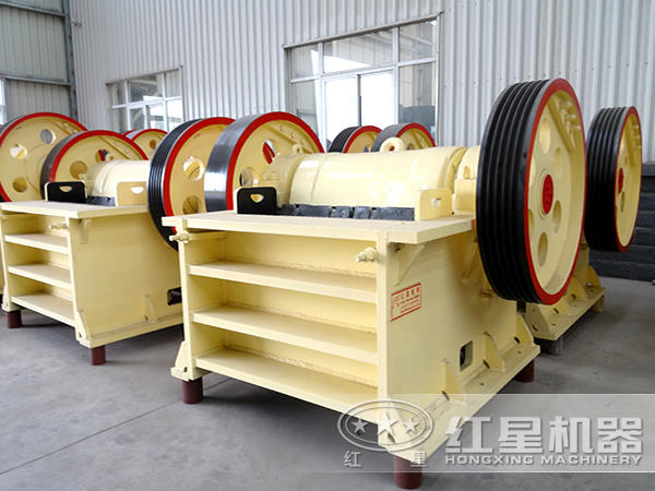 哪家生產(chǎn)的白鎢礦破碎機(jī)性價(jià)比更高? 哪家生產(chǎn)的白鎢礦破碎機(jī)性價(jià)比更高?