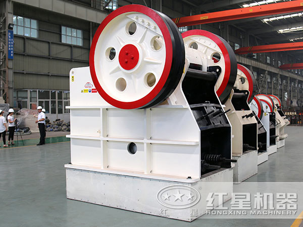 時產(chǎn)1400噸顎式碎石機產(chǎn)量 時產(chǎn)1400噸顎式碎石機產(chǎn)量