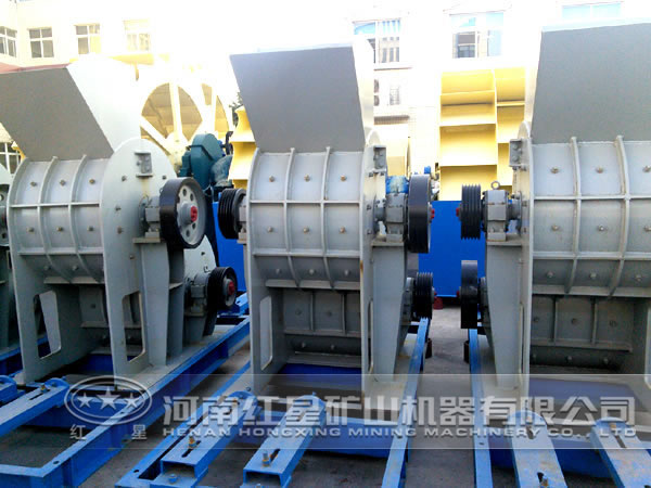 煤矸石粉碎機(jī) 煤矸石粉碎機(jī)