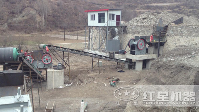 鄂式破石機(jī)應(yīng)用現(xiàn)場 鄂式破石機(jī)應(yīng)用現(xiàn)場