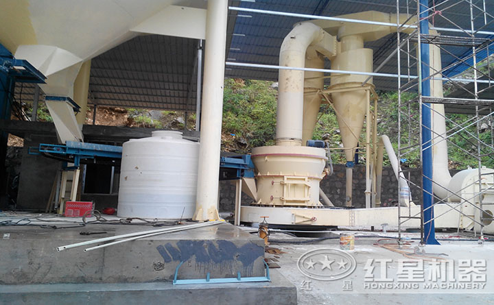 磨粉生產線現場 磨粉生產線現場