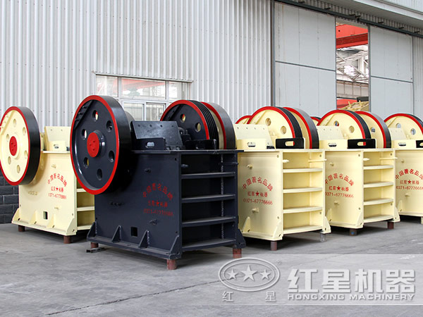 鄂式碎石機 鄂式碎石機