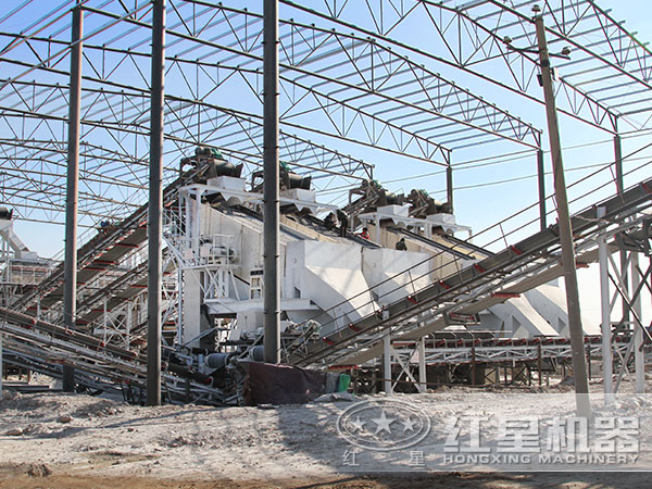 yk型號圓振動篩生產現場 yk型號圓振動篩生產現場