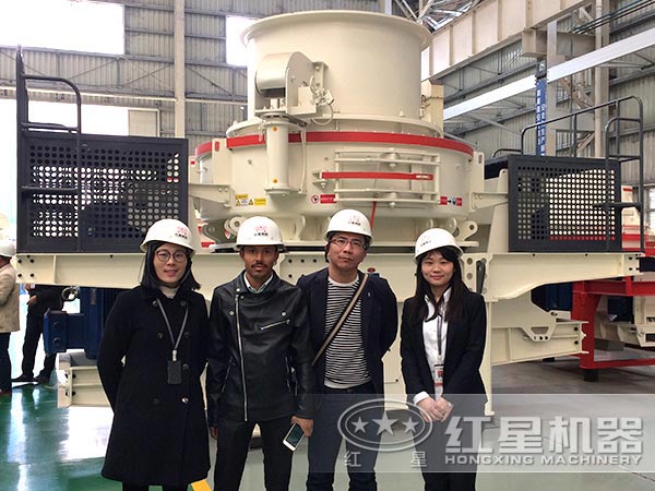 用戶來紅星實(shí)地考察 用戶來紅星實(shí)地考察