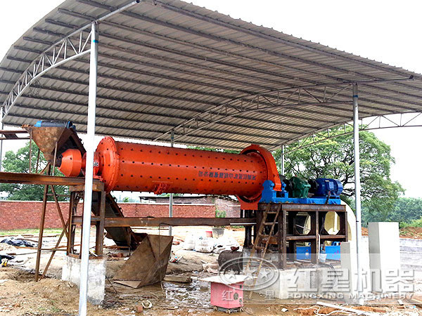 棒磨機生產(chǎn)現(xiàn)場圖 棒磨機生產(chǎn)現(xiàn)場圖