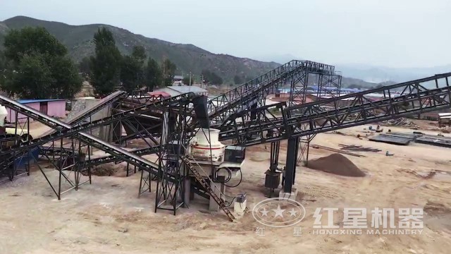 制砂現(xiàn)場 制砂現(xiàn)場