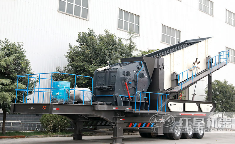 移動式破碎、篩分一體機 移動式破碎、篩分一體機