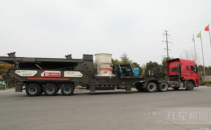 輪胎破碎機(jī)發(fā)貨現(xiàn)場 輪胎破碎機(jī)發(fā)貨現(xiàn)場