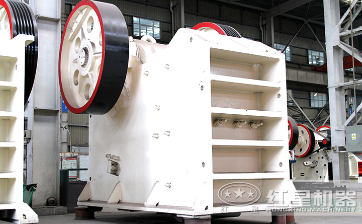 顎式破碎機 顎式破碎機