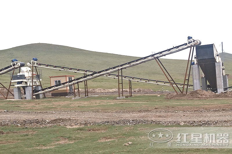 制砂生產(chǎn)現(xiàn)場 制砂生產(chǎn)現(xiàn)場