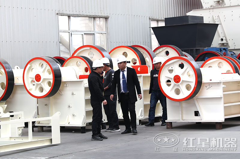 顎式破碎機(jī) 顎式破碎機(jī)