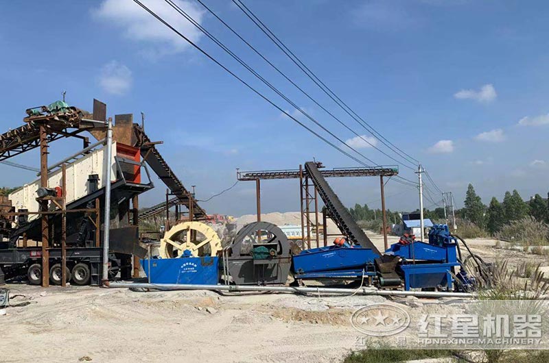 洗沙生產(chǎn)現(xiàn)場 洗沙生產(chǎn)現(xiàn)場