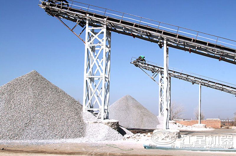 破碎生產(chǎn)現(xiàn)場 破碎生產(chǎn)現(xiàn)場