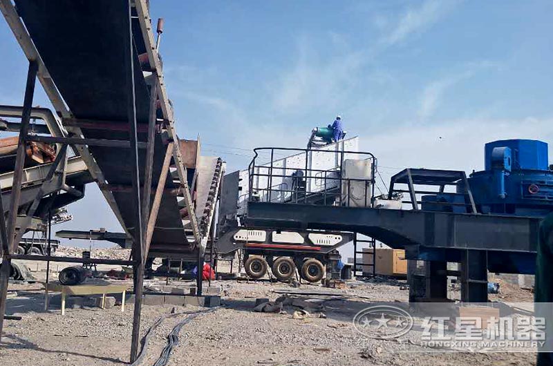 移動式建筑垃圾破碎現(xiàn)場 移動式建筑垃圾破碎現(xiàn)場