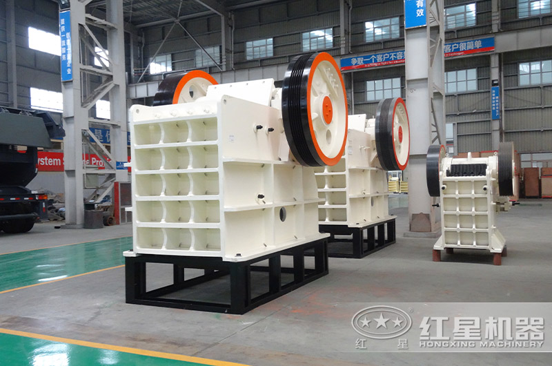 石灰石顎式破碎機(jī) 石灰石顎式破碎機(jī)